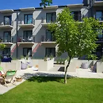 Aparthotel Ind.u 3*