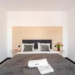 Aparthotel Ind.u 3*