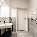 Ind.u Aparthotel 3*