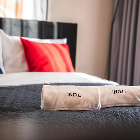 Ind.u Aparthotel *