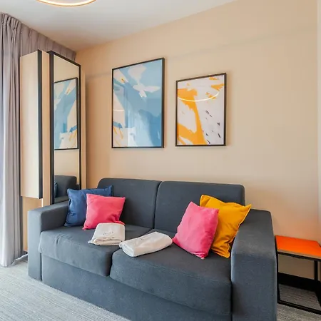 Ind.u Aparthotel *